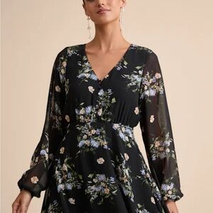 Lulu's Black Floral Long Sleeve Dress